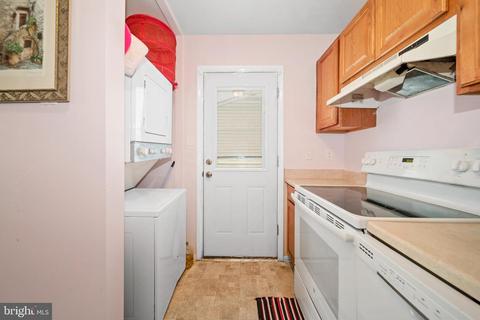 412 Center St # a, Frederick, MD 21701 photo 14