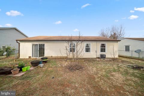 412 Center St # a, Frederick, MD 21701 photo 4