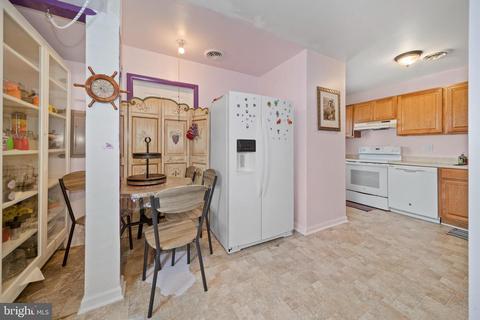 412 Center St # a, Frederick, MD 21701 photo 16