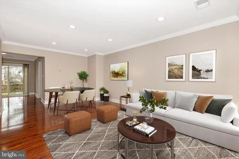 576 Cotswold Ct, Frederick, MD 21703 photo 2