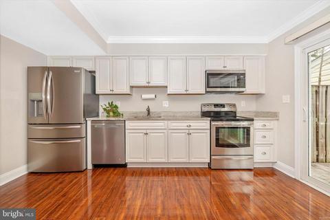 576 Cotswold Ct, Frederick, MD 21703 photo 16