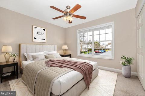 576 Cotswold Ct, Frederick, MD 21703 photo 5