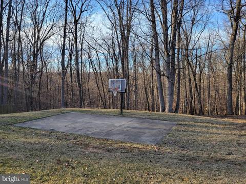 6424 Spring Forest Rd, Frederick, MD 21701 photo 2
