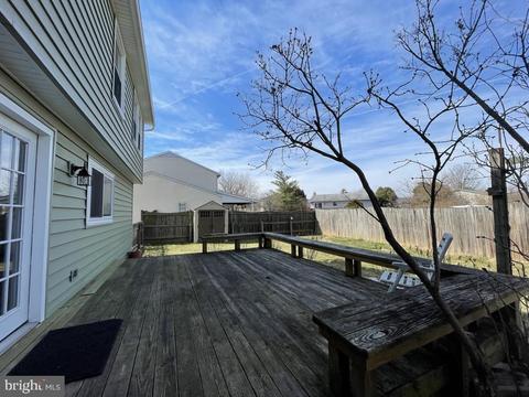 1341 Butterfly Ln, Frederick, MD 21703 photo 4