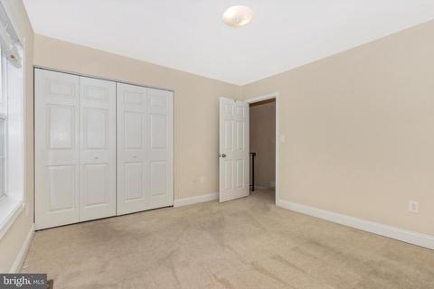 578 Cotswold Ct, Frederick, MD 21703 photo 8