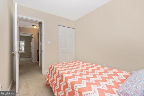578 Cotswold Ct, Frederick, MD 21703 photo 12