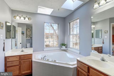 620 Angelwing Ln, Frederick, MD 21703 photo 25