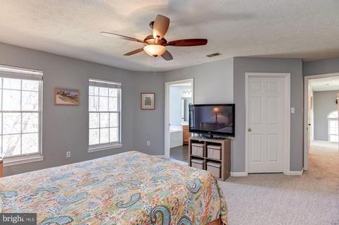 620 Angelwing Ln, Frederick, MD 21703 photo 24