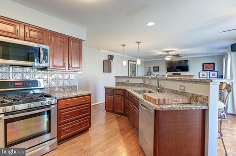 620 Angelwing Ln, Frederick, MD 21703 photo 9