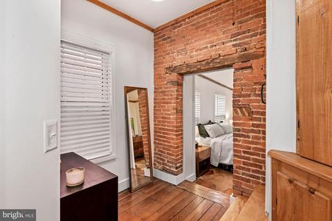 21 E South St, Frederick, MD 21701 photo 18