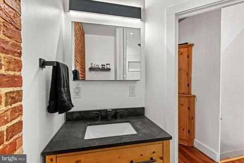 21 E South St, Frederick, MD 21701 photo 26