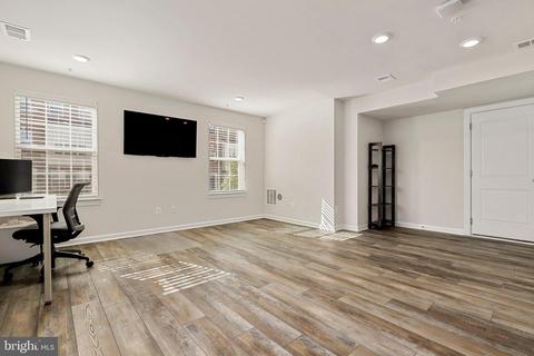 7132 Mchenry Mews, Frederick, MD 21703 photo 5
