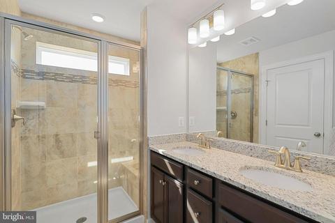 7132 Mchenry Mews, Frederick, MD 21703 photo 23