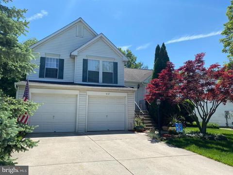 812 Apache Ct, Frederick, MD 21701 photo 2