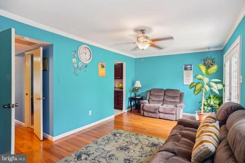 15 Vienna Ct, Frederick, MD 21702 photo 9