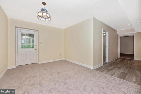 228 Thames Dr, Frederick, MD 21702 photo 12