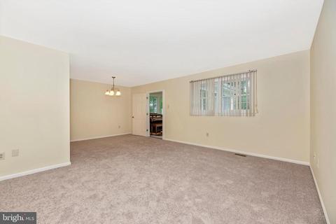 228 Thames Dr, Frederick, MD 21702 photo 6