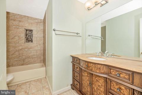 615 Angelwing Ln, Frederick, MD 21703 photo 31
