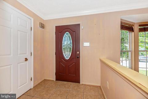615 Angelwing Ln, Frederick, MD 21703 photo 3