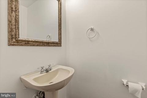 2208 Wetherburne Way, Frederick, MD 21702 photo 9