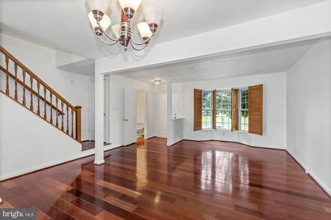 2208 Wetherburne Way, Frederick, MD 21702 photo 4