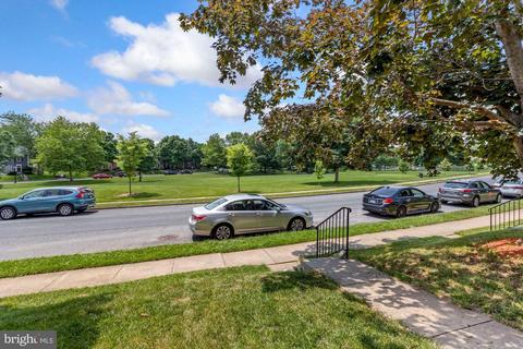 2208 Wetherburne Way, Frederick, MD 21702 photo 3