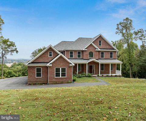 7656 Kemp Ln, Frederick, MD 21702 photo 1