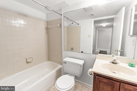 4926 Arctic Tern Ct, Frederick, MD 21703 photo 15