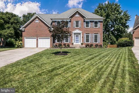 5345 Sovereign Pl, Frederick, MD 21703 photo 2