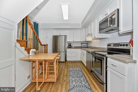 306 E 3rd St # a, Frederick, MD 21701 photo 8