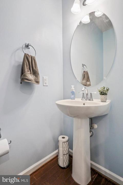 5970 Whelan Ln, Frederick, MD 21703 photo 8
