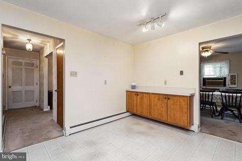 7406 Skyline Dr, Frederick, MD 21702 photo 8