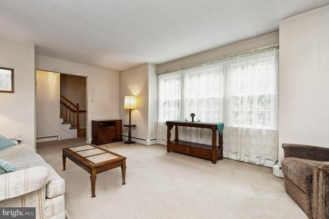 7406 Skyline Dr, Frederick, MD 21702 photo 4