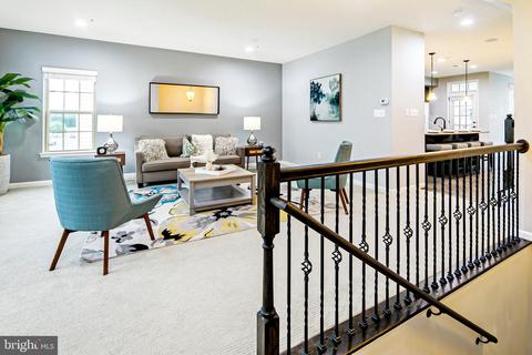 6439 Alan Linton Blvd E, Frederick, MD 21703 photo 2