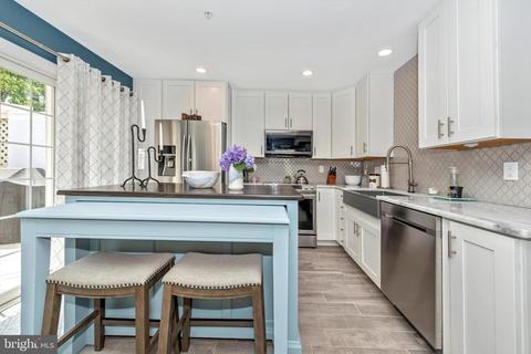 6323 Towncrest Ct, Frederick, MD 21703 photo 16