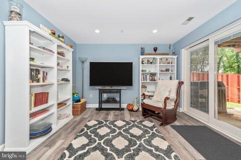 6323 Towncrest Ct, Frederick, MD 21703 photo 38