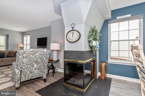 6323 Towncrest Ct, Frederick, MD 21703 photo 8