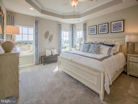 211 Baughmans Ln, Frederick, MD 21702 photo 11
