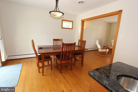 6782 Sunnybrook Dr, Frederick, MD 21702 photo 13