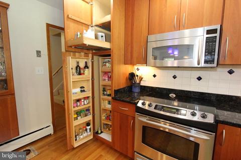6782 Sunnybrook Dr, Frederick, MD 21702 photo 11