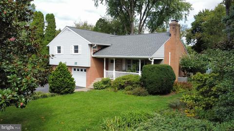 6782 Sunnybrook Dr, Frederick, MD 21702 photo 2