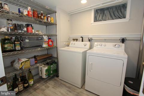6782 Sunnybrook Dr, Frederick, MD 21702 photo 40