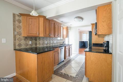 419 Lee Pl, Frederick, MD 21702 photo 10