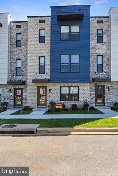 552 Union St, Frederick, MD 21701 photo 3