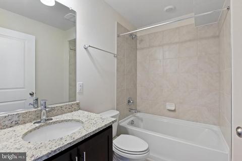 552 Union St, Frederick, MD 21701 photo 6