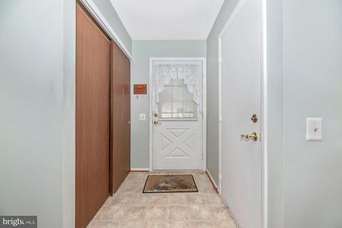 7067 Catalpa Rd, Frederick, MD 21703 photo 5