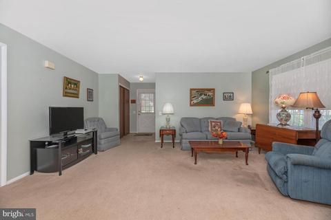 7067 Catalpa Rd, Frederick, MD 21703 photo 11