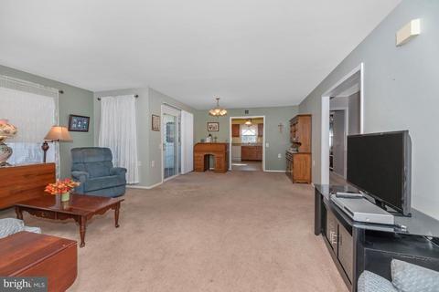 7067 Catalpa Rd, Frederick, MD 21703 photo 7