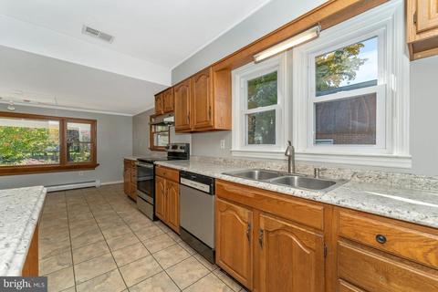406 Lee Pl, Frederick, MD 21702 photo 15