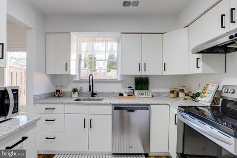 403 Shannon Ct, Frederick, MD 21701 photo 12